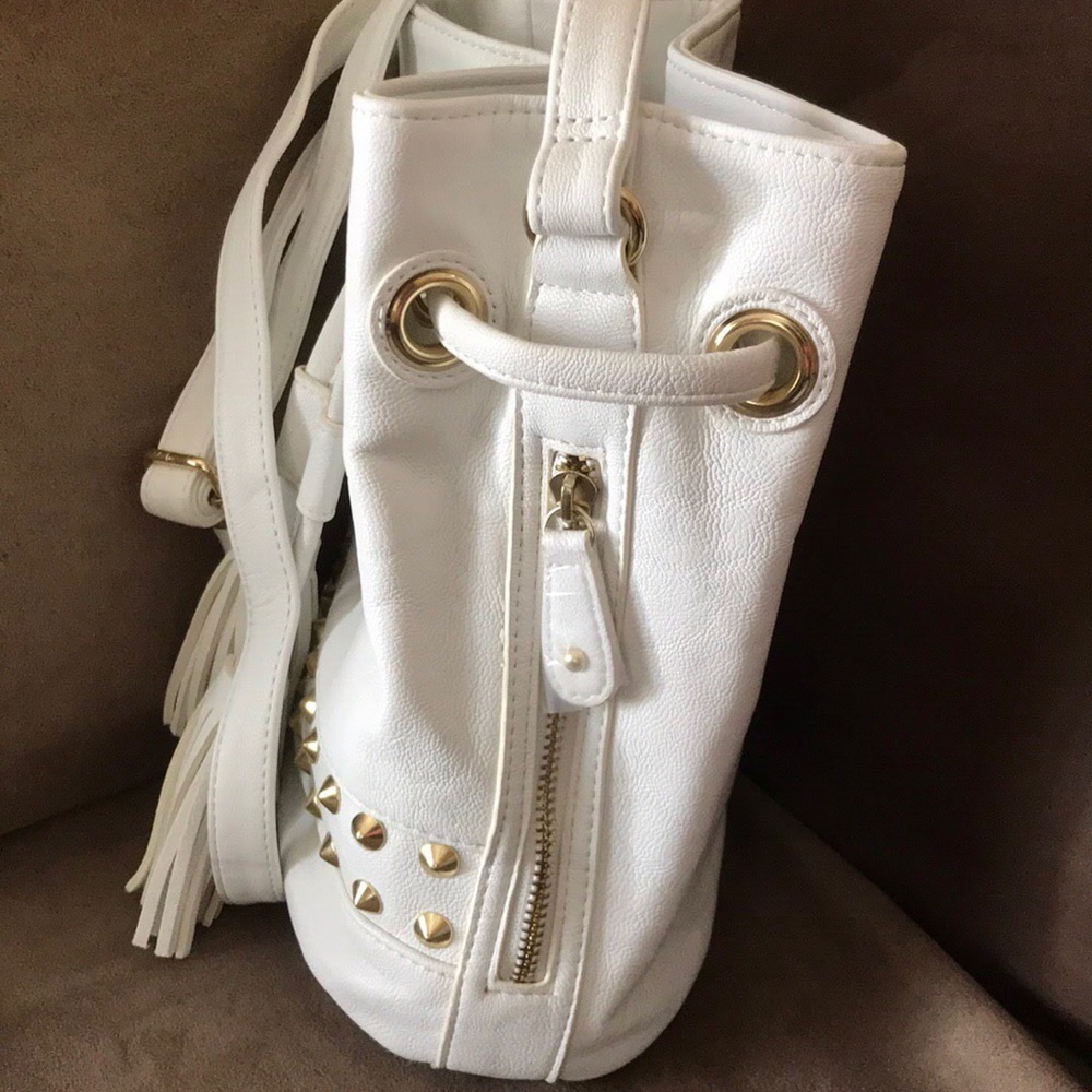 Guess Bag - Picture 6 of 6